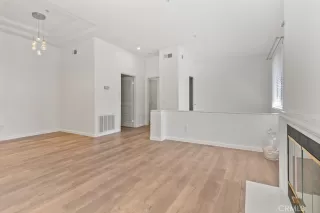 Photo #3: OC25228696 Listing 