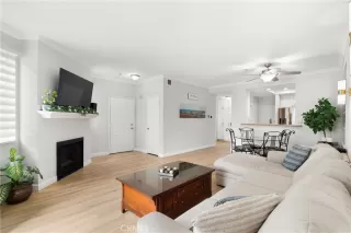 Photo #4: OC25228909 Listing