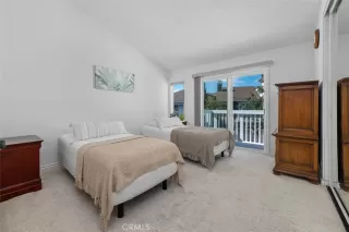 Photo #3: OC25229113 Listing 