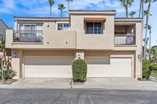 Photo #2: OC25229129 Listing 