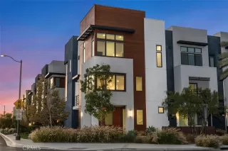 More Details about MLS # OC25229322 : 430 TRANSPORT