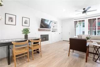 Photo #6: OC25229561 Listing 