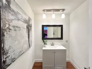 Photo #6: OC25229706 Listing 