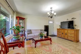 Photo #4: OC25230309 Listing