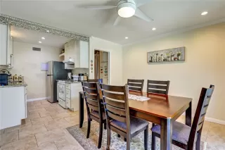 Photo #6: OC25230309 Listing