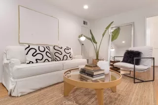 Photo #1: OC25230560 Listing