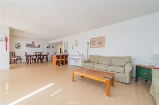 Photo #3: OC25231133 Listing