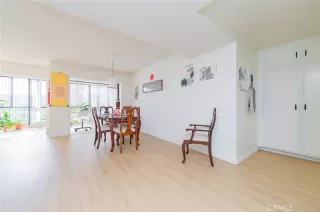 Photo #6: OC25231133 Listing