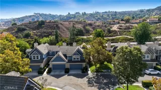 Photo #6: OC25231334 Listing 