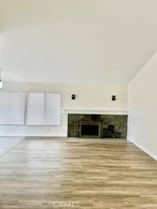 Photo #2: OC25231460 Listing 