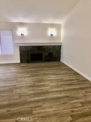 Photo #4: OC25231460 Listing 