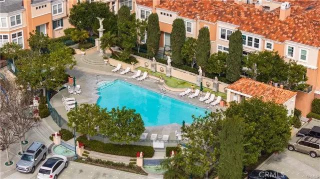 MLS: OC25232167 Condo For Sale