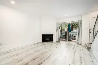 Photo #5: OC25232179 Listing 