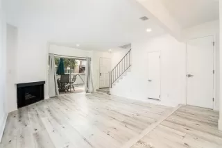 Photo #6: OC25232179 Listing 