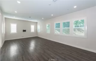 Photo #5: OC25232397 Listing 