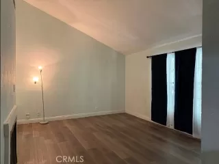 Photo #5: OC25232412 Listing 