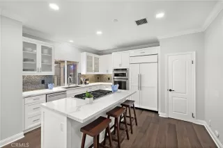 Photo #5: OC25232727 Listing 