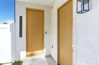 Photo #4: OC25233088 Listing 