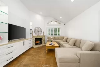 Photo #1: OC25233246 Listing 