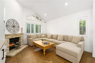 Photo #2: OC25233246 Listing 