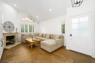 Photo #3: OC25233246 Listing 