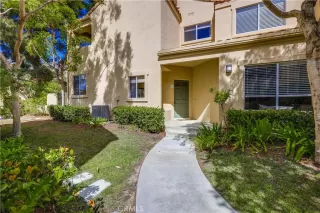 Photo #1: OC25233252 Listing