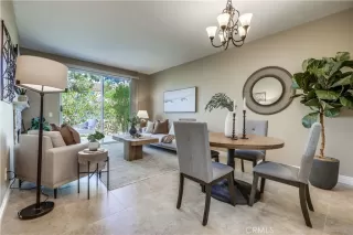 Photo #3: OC25233252 Listing