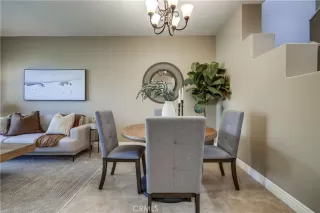 Photo #4: OC25233252 Listing