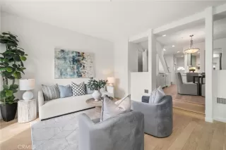 Photo #2: OC25233498 Listing 