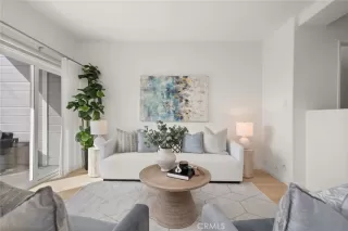 Photo #3: OC25233498 Listing 