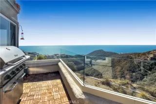 Photo #4: OC25233596 Listing 