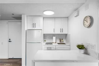 Photo #6: OC25234318 Listing