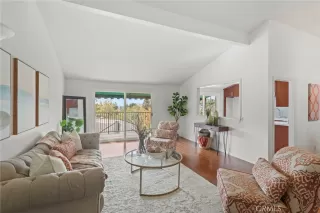 Photo #5: OC25234322 Listing 