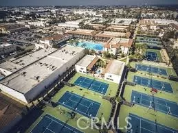 Photo #2: OC25234964 Listing 