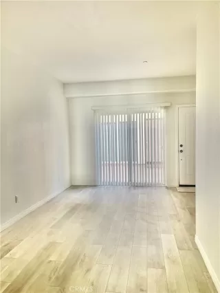 Photo #6: OC25234964 Listing 