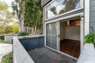 Photo #6: OC25235102 Listing