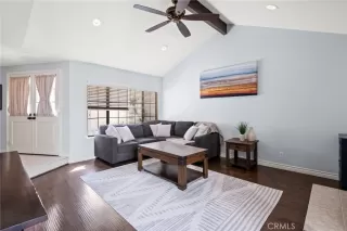 Photo #4: OC25235269 Listing 