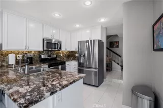 Photo #5: OC25235269 Listing 