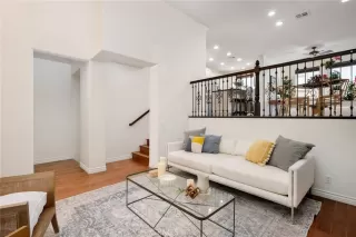 Photo #2: OC25235288 Listing 