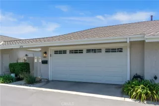 Photo #2: OC25235338 Listing 