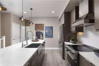 Photo #6: OC25235457 Listing 