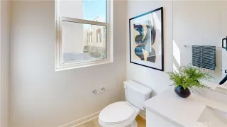 Photo #6: OC25235518 Listing 