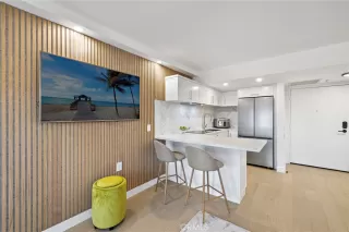 Photo #5: OC25235861 Listing