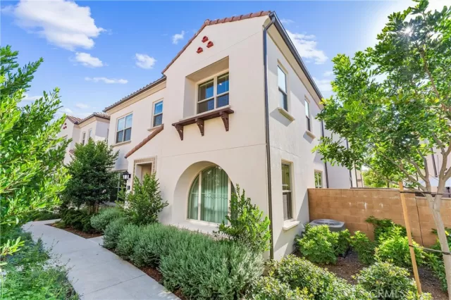 MLS: OC25235932 Condo For Sale