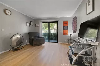 Photo #2: OC25235954 Listing 