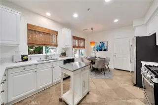 Photo #4: OC25236053 Listing 