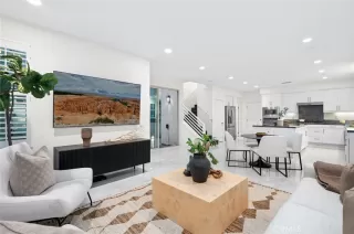 Photo #1: OC25236187 Listing