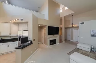 Photo #6: OC25236673 Listing 