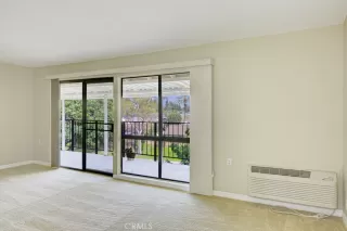 Photo #3: OC25236793 Listing