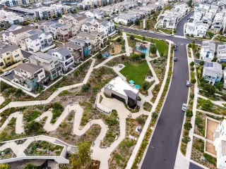 Photo #5: OC25236827 Listing 